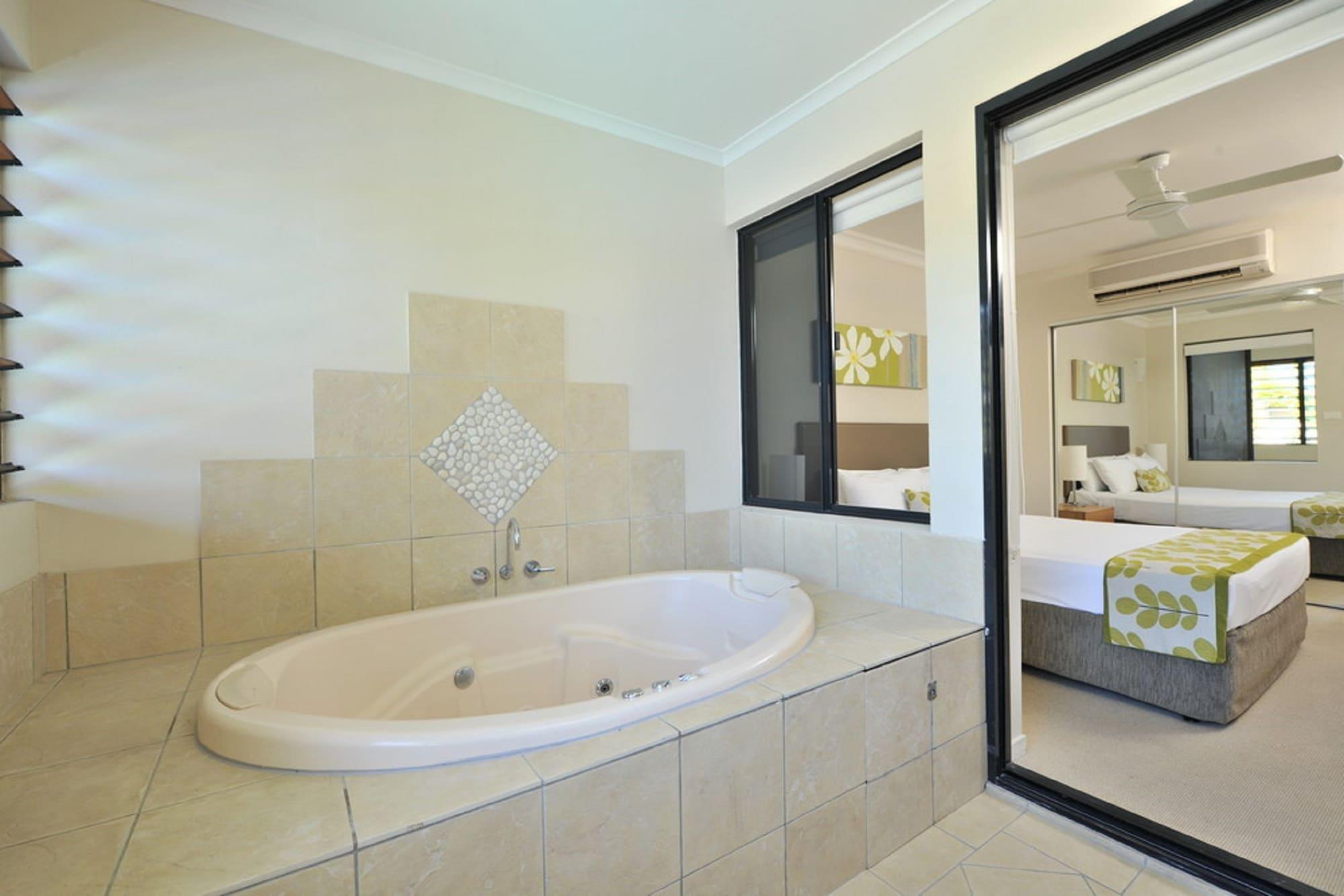 Mantra Heritage Port Douglas Exterior foto
